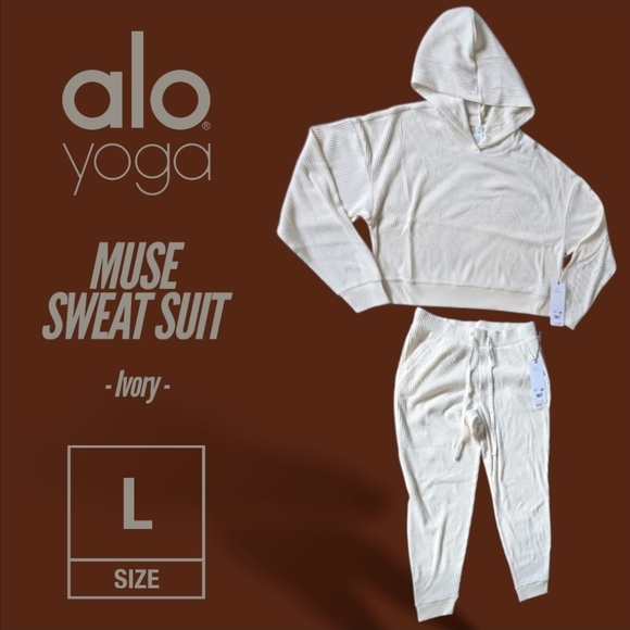 Alo- Muse Sweat Suit, Ivory - Size LG - Picture 1 of 16